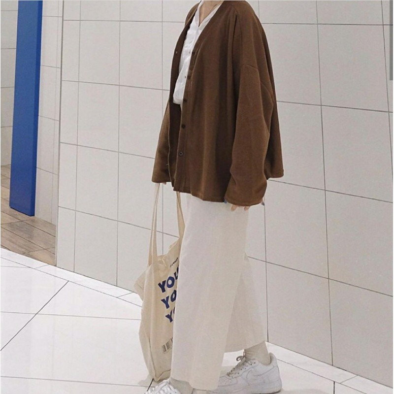 Áo khoác nữ trơn cadigan phom rộng ulzzang lạ mắt | BigBuy360 - bigbuy360.vn