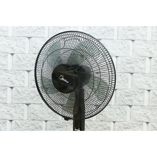 Quạt cây Midea FS40-15QR
