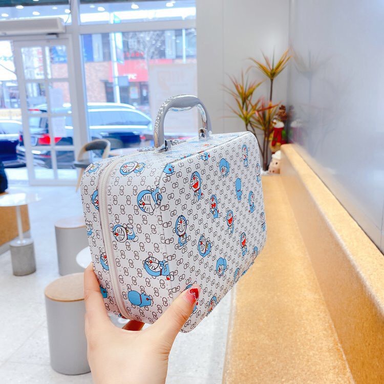 Valy Đựng Mỹ phẩm Có Gương Nhỏ Doremon Doraemon