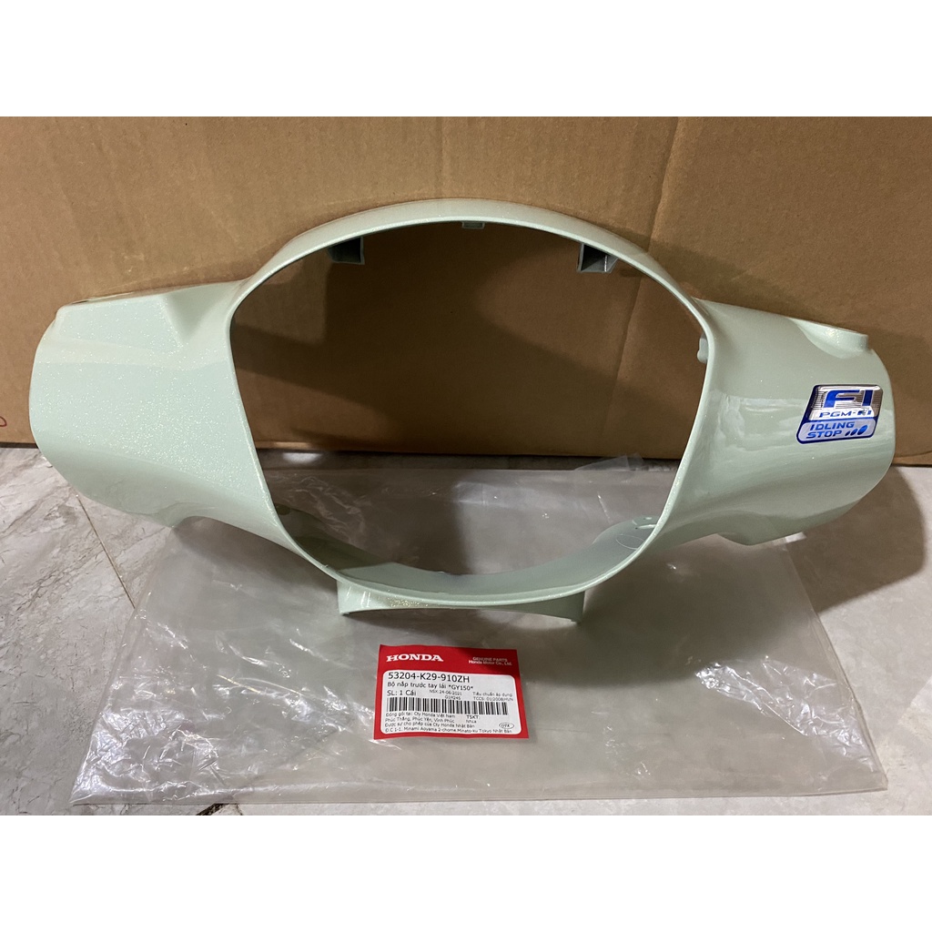 Bộ nắp trước tay lái - bàn thờ HONDA SH MODE năm 2015 màu Xanh cốm. (53204K29910ZH)