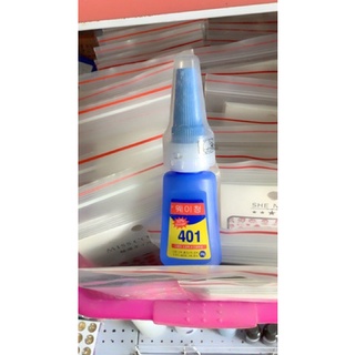 Keo 401 chai to,nhỏ
