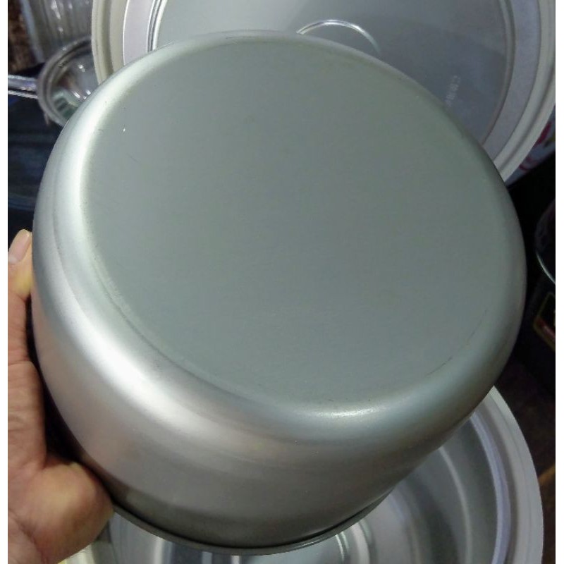 Hàng trưng bày - Sale off nồi ủ + hâm điện Tiger 1 lit 8  Made in Japan.