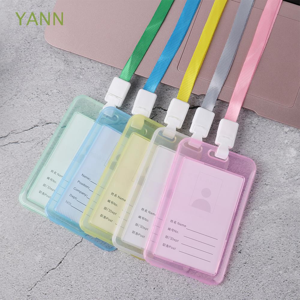 Vỏ nhựa đựng thẻ đeo bảng tên tiện dụng