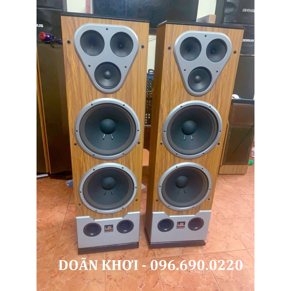Loa cây G522 CAO TO VẬT VÃ - 2 bass 30 từ kép, 1 trung, 2 tép