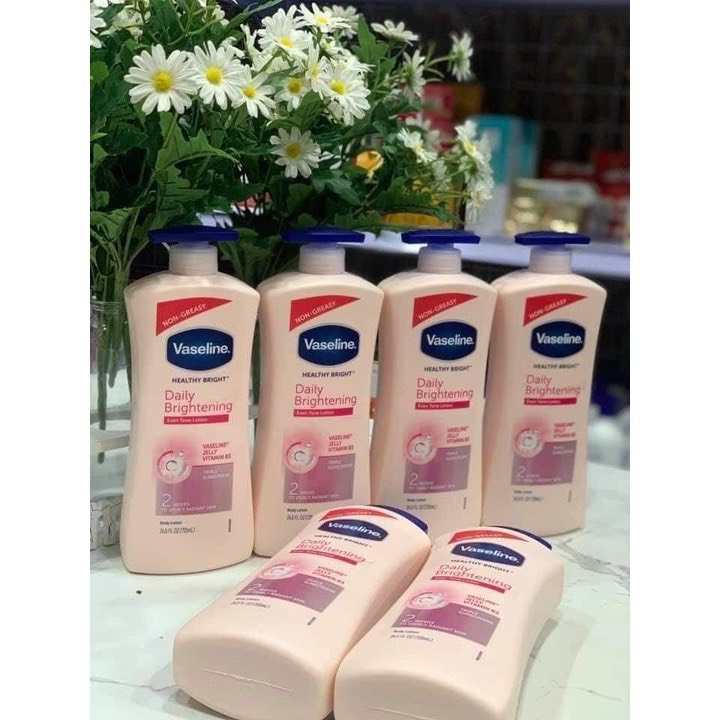 Dưỡng thể Vaseline Healthy Bright Daily Brightening 725ml