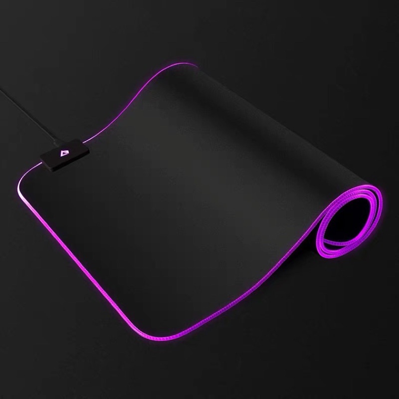 Miếng lót chuột led RGB Aukey chính hãng