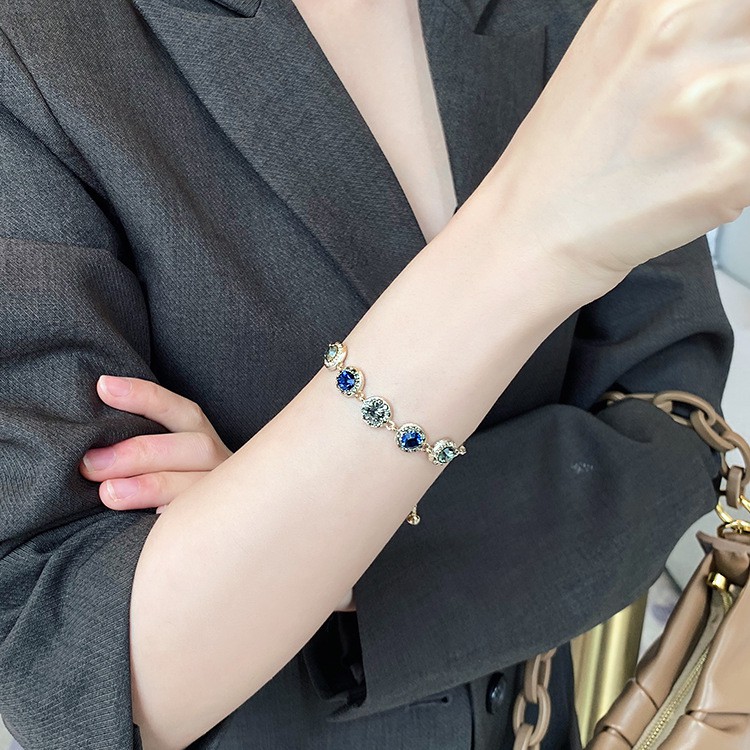 Vòng Tay Mạ Vàng Đính Đá Kim Cương Phong Cách Retro Hàn Quốc Cho Nữ | BigBuy360 - bigbuy360.vn