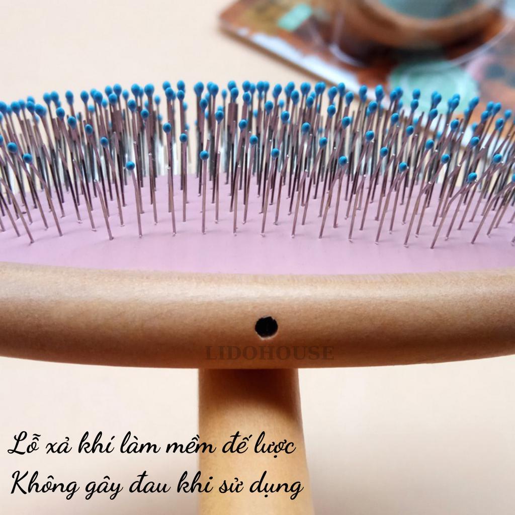 Lược chải lông thú cưng cán gỗ Pet Brush –  – Lido House Shop & Hotel