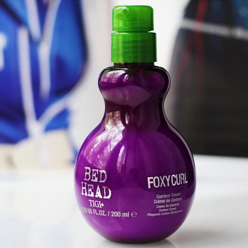 Kem giữ nếp sóng xoăn Tigi Bed Head Foxy Curls Contour Cream 200ml