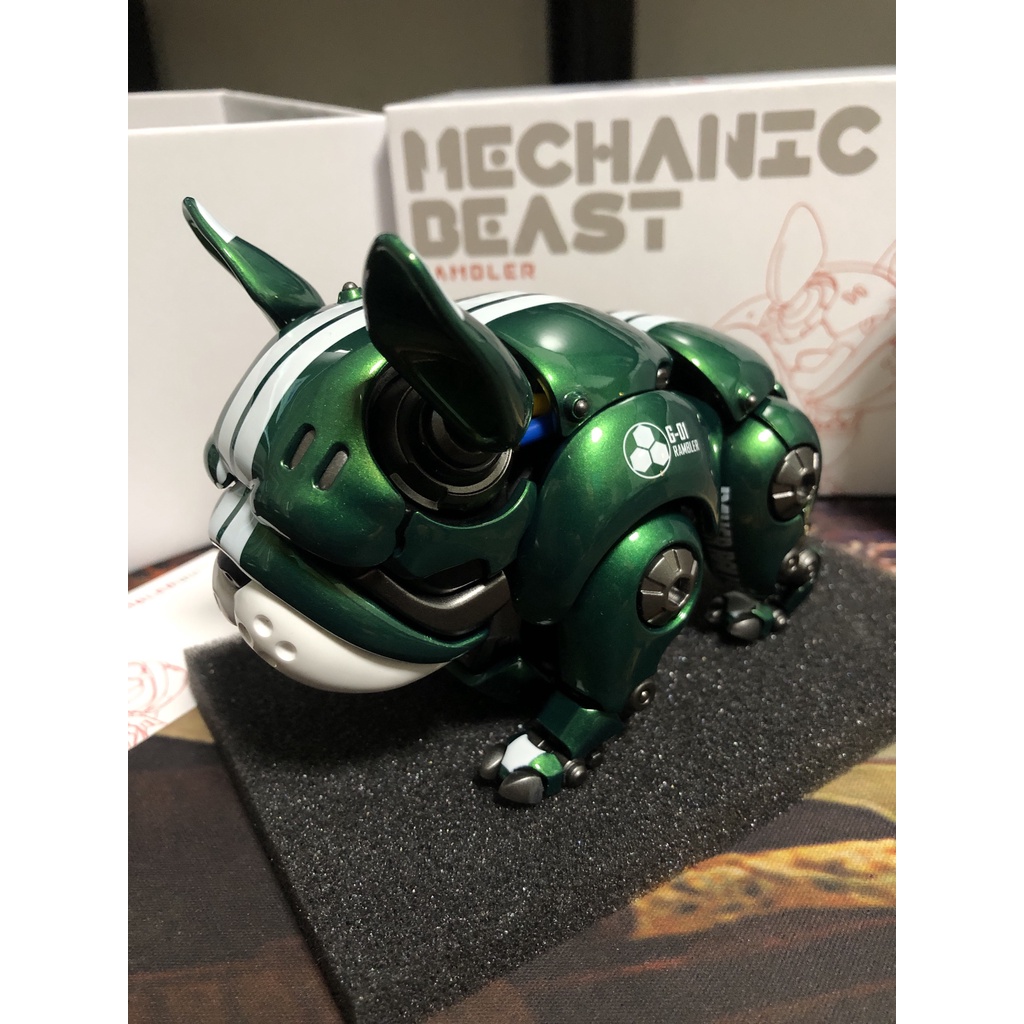 Mô hình HWJ RAMBLER Bulldog Robot Dog Cute Pet Màu Xanh