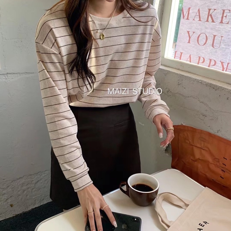 Áo Nỉ Kẻ Sọc Ngang Dài Tay 2 Màu Phong Cách Hàn Quốc