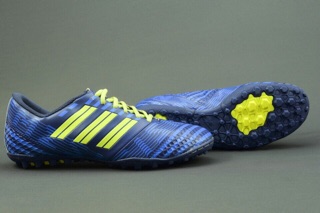 Giày đá bóng nemeziz 2018