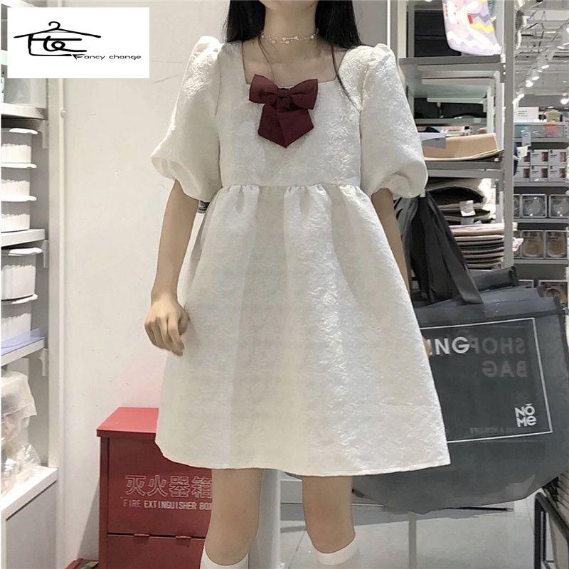 Đầm Công Chúa Cổ Vuông Tay Phồng Màu Trắng Kiểu Pháp Thời Trang Mùa Hè Cho Nữ