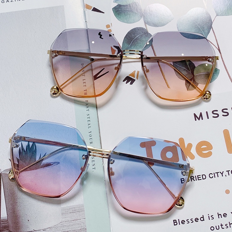 Kính Mát Gọng Lớn Chống Tia UV Thời Trang Dành Cho Nữ