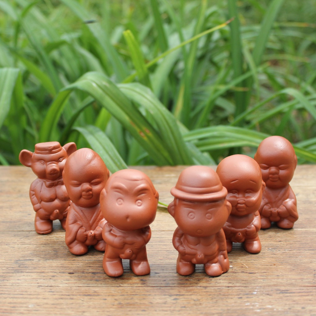 Tượng đất tiểu đồng trang trí tiểu cảnh, tiểu đồng tự động phun nước decor tiểu cảnh mini - 1 tượng ngẫu nhiên