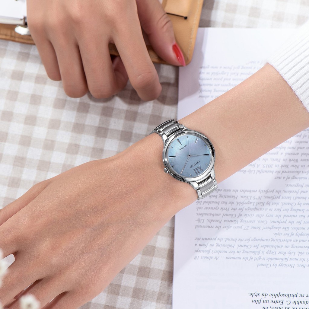 Đồng Hồ Nữ Citizen Dây Thép Không Gỉ EM0550-83N - Mặt Xà Cừ