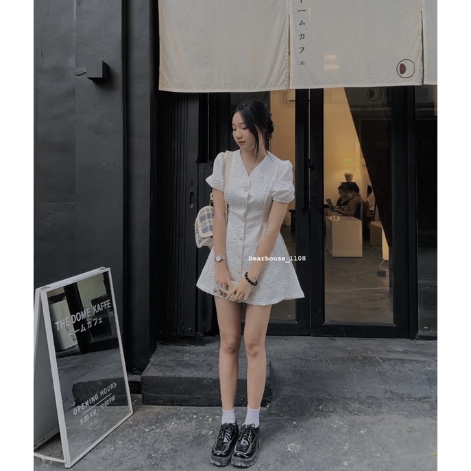 [Mã FAMARAL1 giảm 10K đơn 50K] ❌ ĐẦM - VÁY HOA VÂN CHÌM TRẮNG CÚC NGỌC CAO CẤP * GẤM * | BigBuy360 - bigbuy360.vn