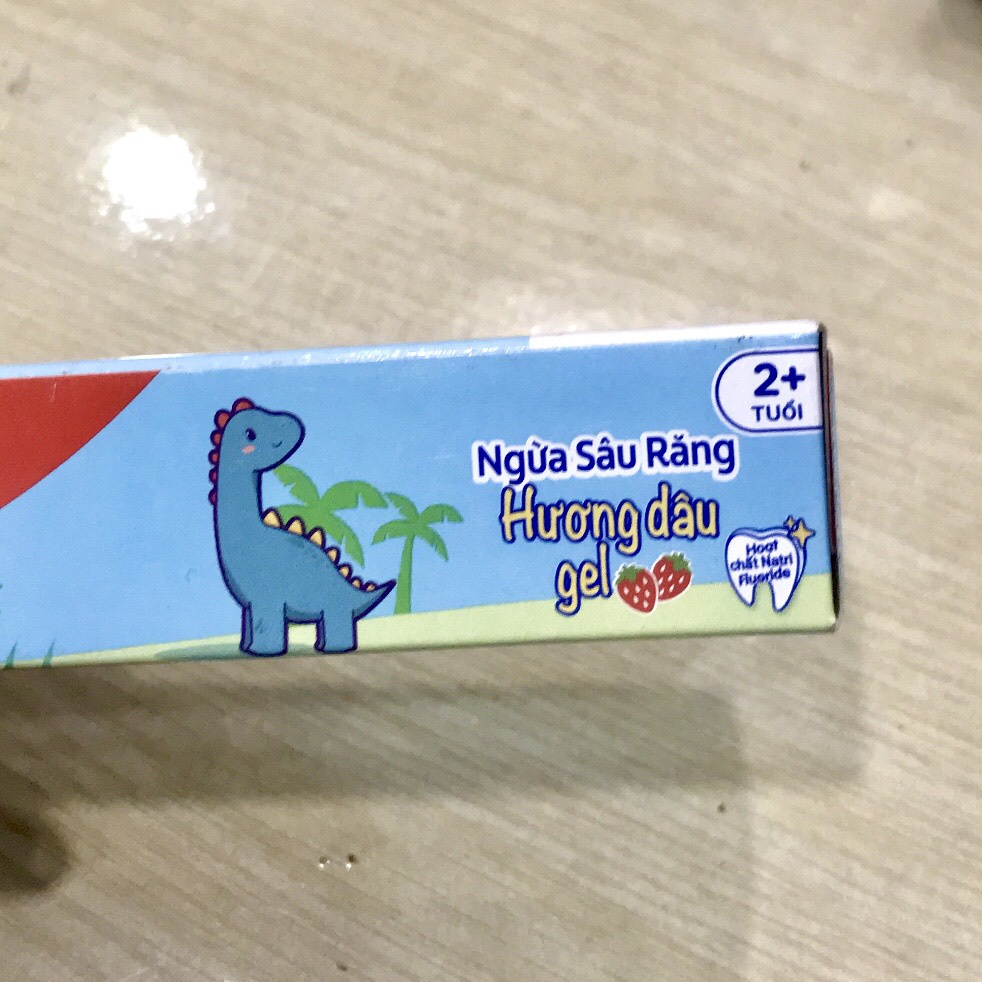 Kem đánh răng Colgate trẻ em khủng long hương dâu 40g - Superbox Shop