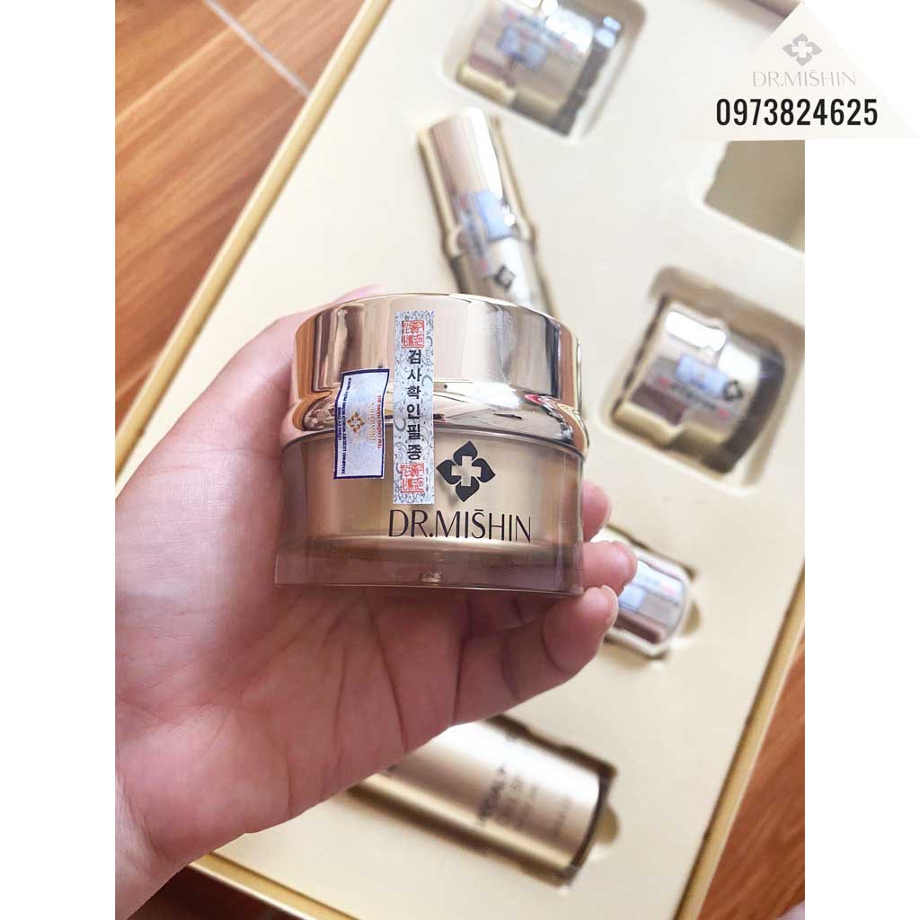 Kem ngày  tái tạo, phục hồi Dr Mishin 30g sử dụng hiệu quả