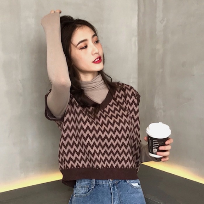 【ZHELIHANGFEI】Áo Sweater Dệt Kim Sát Nách Dáng Rộng Kẻ Sọc Cá Tính