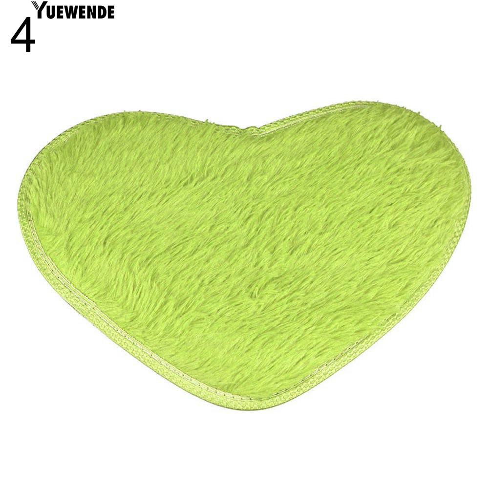 Thảm chùi chân chống trượt hình trái tim dài 40 X 30cm