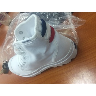 Palladium real, white. Full box