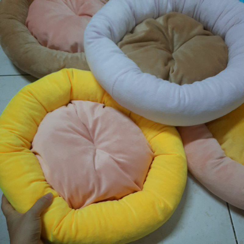 Nệm Chó Mèo Giá Rẻ Tròn 45cm (bé dưới 5 kg) - Màu Ngẫu Nhiên