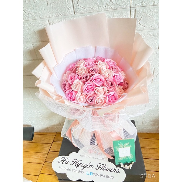 Hoa sáp-bó hoa hồng sáp 35 bông kết hợp giấy xốp hàn tặng kèm chữ và thiệp