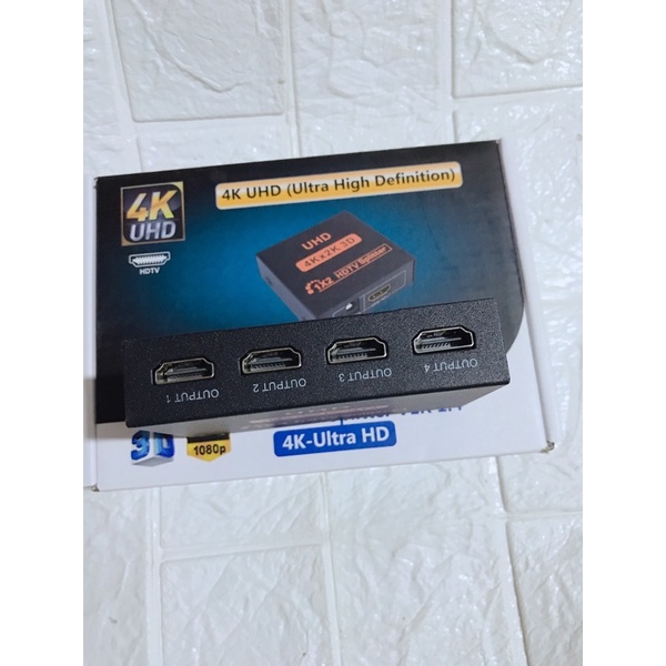 Hup HDMI Bộ Chia HDMI 4K 1 ra 4 Cổng Kết Nối 1 Máy Tính Ra 4 Màn Hình Chiếu Cùng Lúc