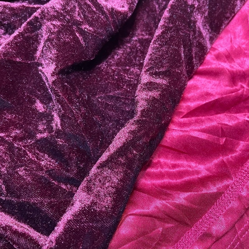 Đầm vải nhung đỏ style gothic quyến rũ