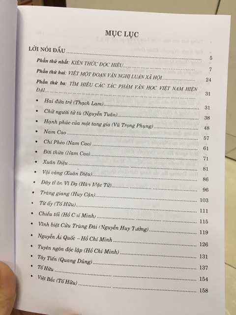 Sách - Hướng Dẫn Ôn Thi THPT Môn Ngữ Văn Phần Văn Học Việt Nam Hiện Đại | BigBuy360 - bigbuy360.vn