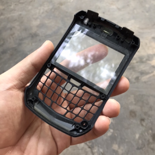 - Vỏ mặt trước BlackBerry 8700 G nhà mạng O2