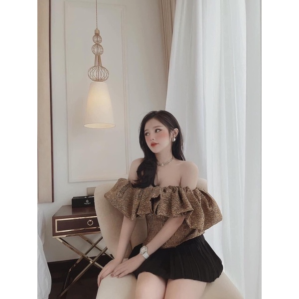 Áo trễ vai gấm sang chảnh | BigBuy360 - bigbuy360.vn