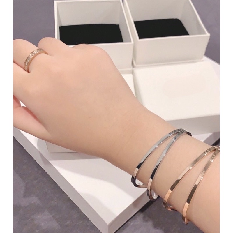 Vòng tay CK thép ko rỉ nam nữ có khắc tên (ver 2)