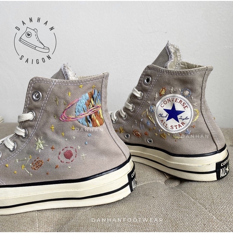 GIÀY CONVERSE THÊU TAY ĐỘC ĐÁO