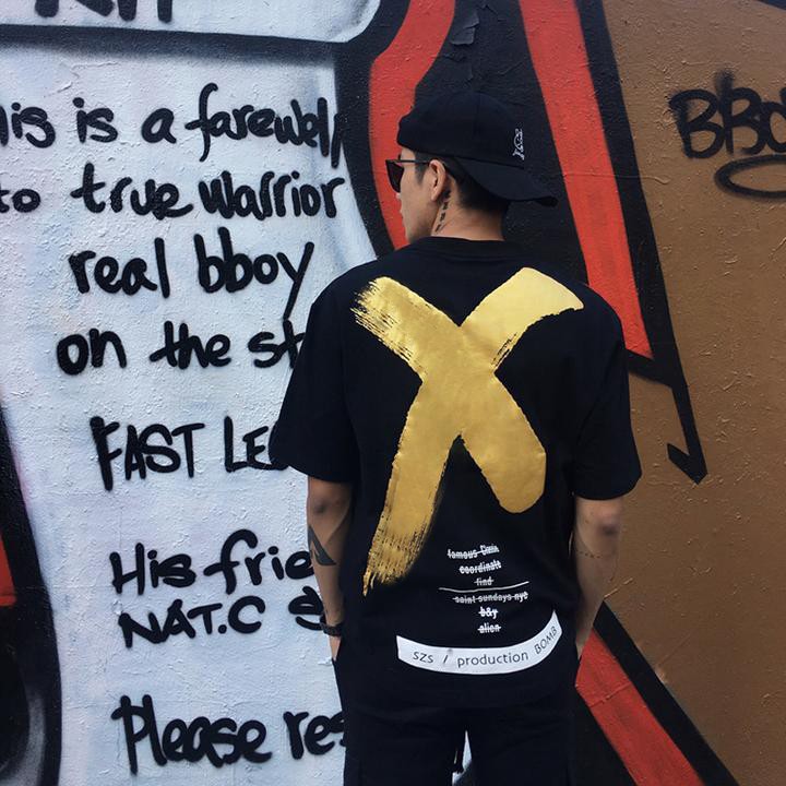 Áo thun oversize XBOMB vàng