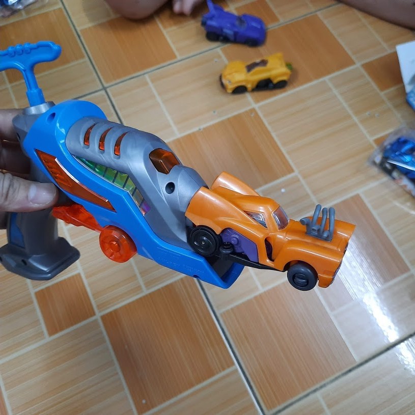 Mô hình tay đua siêu hạng Bộ xe đua và bệ phóng cơ bản Bolt Sấm Chớp đồ chơi trẻ em