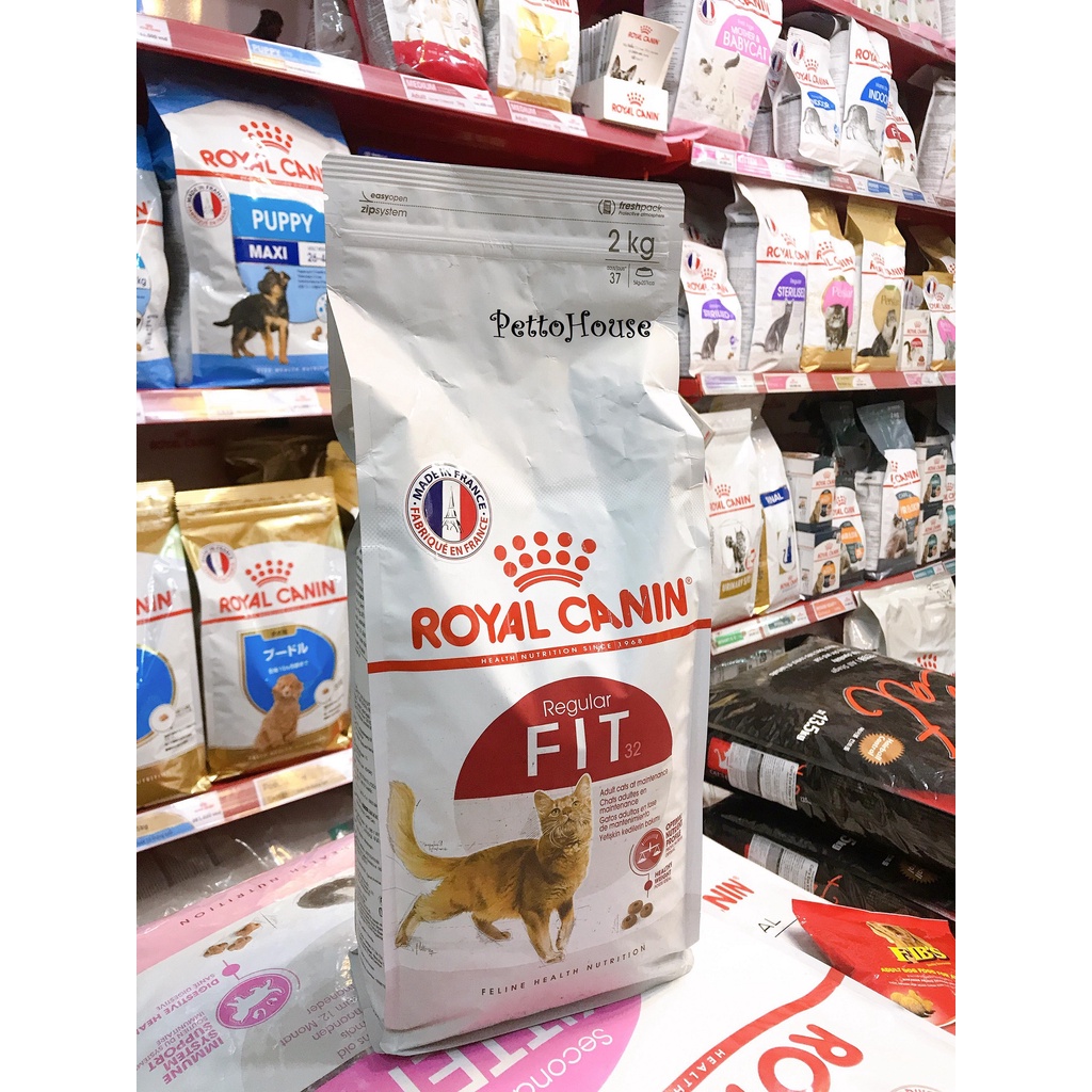 Thức ăn cho mèo trưởng thành lớn hơn 12 tháng tuổi Royal Canin Fit32 2kg sản xuất tại pháp