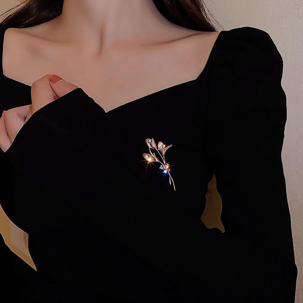 Huy Hiệu Cài Áo Hình Hoa VANES1 Bằng Hợp Kim Phong Cách Retro Ngọt Ngào