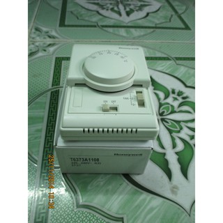 Bộ điều khiển nhiệt độ Honeywell T6373A1108