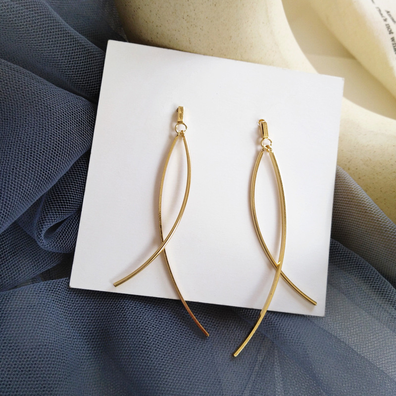 1 Đôi Bông Tai Dáng Dài Phối Tua Rua Phong Cách Hàn Quốc Cổ Điển Cho Nữ