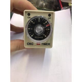 HOT-Rơ le thời gian 220v 60s kèm đế