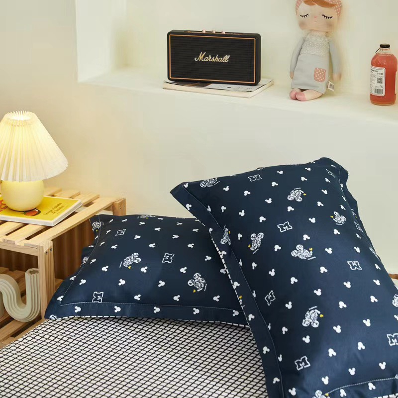 Cotton Poly Hoạt Hình - Cá Heo Đen SP001244
