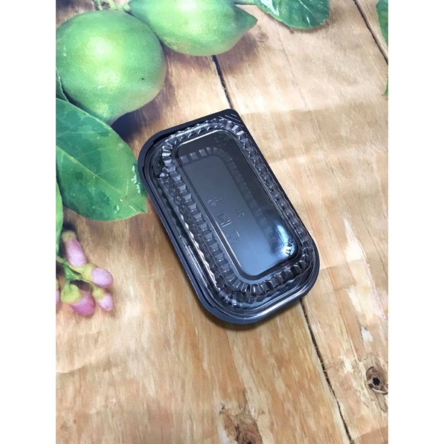 100 Hộp nhựa sushi HT17 dùng 1 lần đế đen | BigBuy360 - bigbuy360.vn