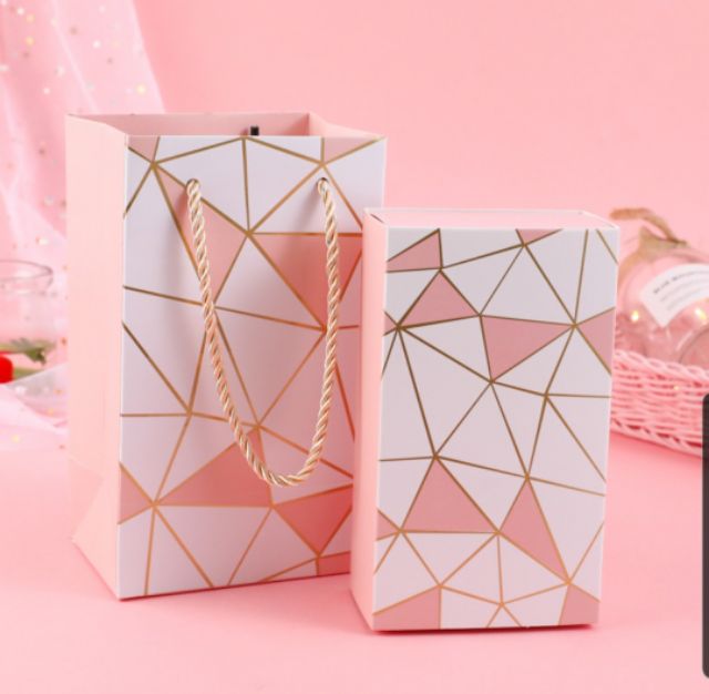 HỘP QUÀ XẾP KÈM TÚI | BigBuy360 - bigbuy360.vn