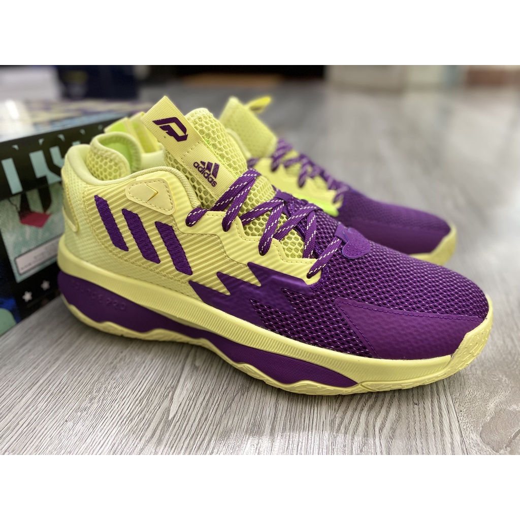 Giày bóng rổ chính hãng Adidas Dame 8