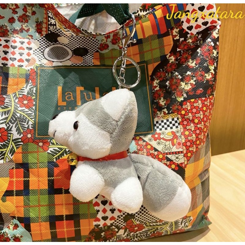 Móc khoá chó husky nhồi bông đeo chuông treo balo túi xách