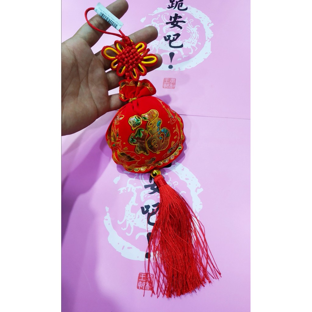 Dây treo trang trí Tết túi xu chữ Phúc 40cm