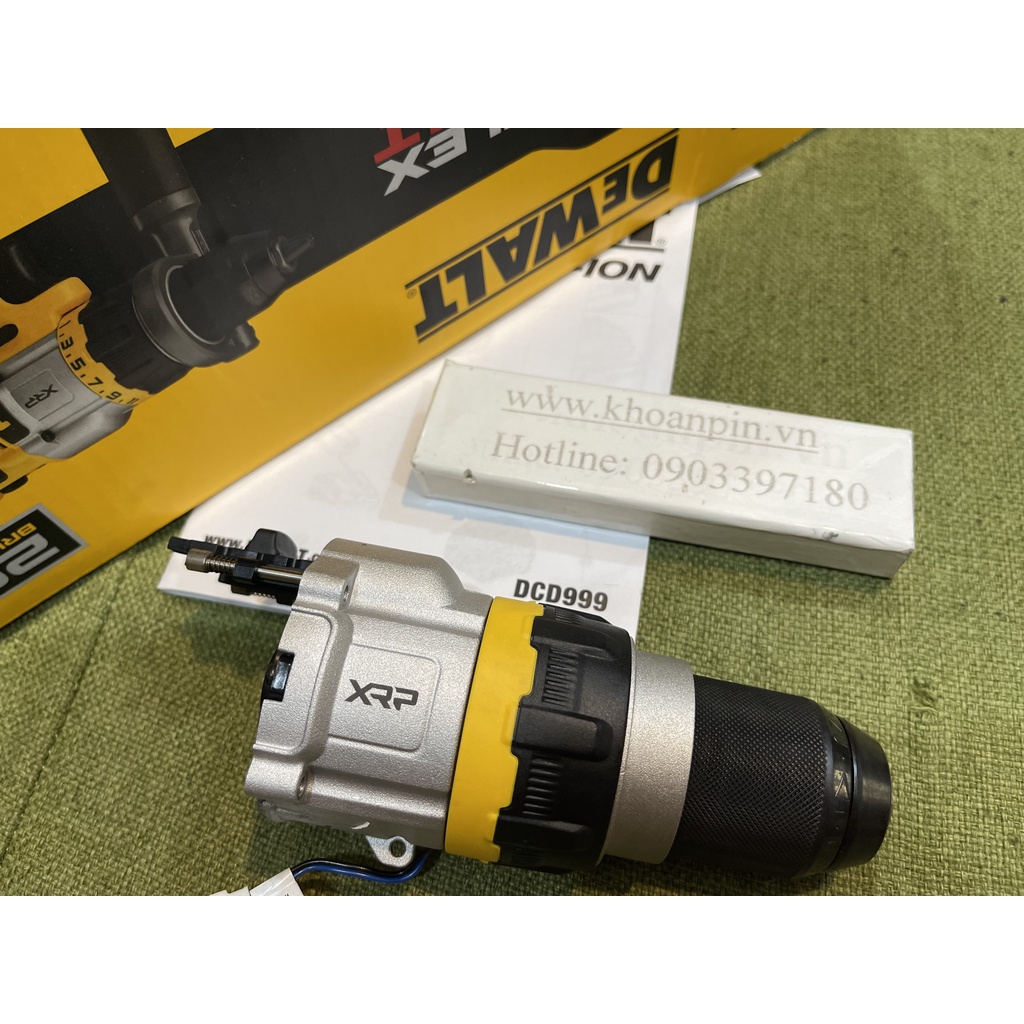 Đầu máy khoan pin Dewalt DCD999