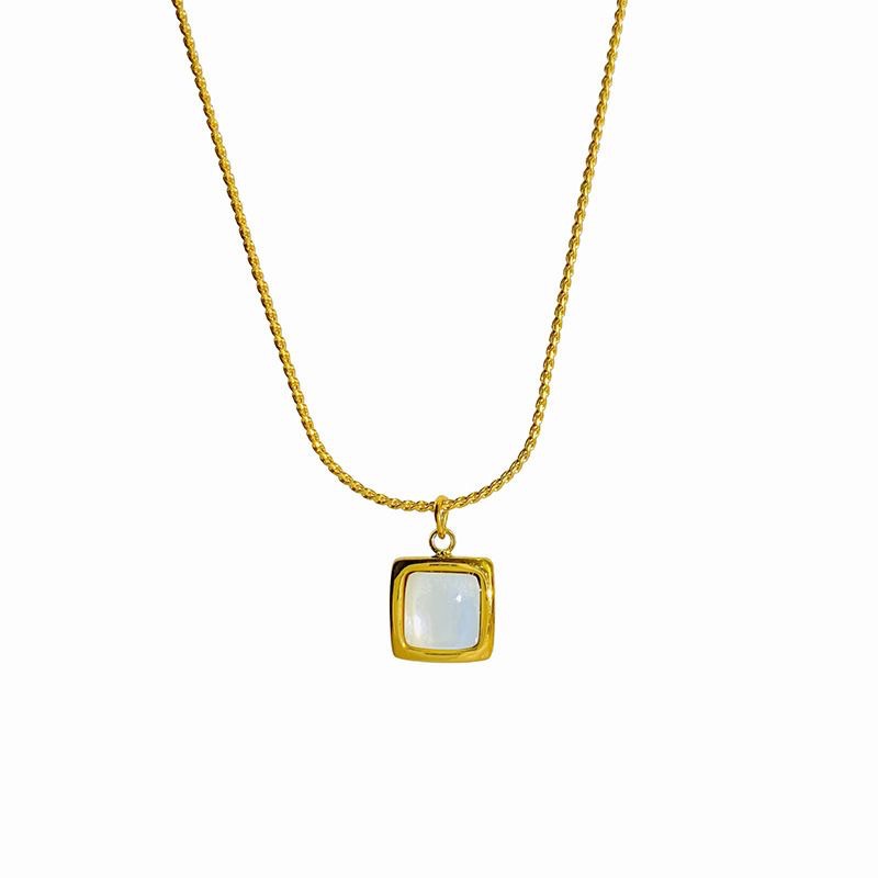 Dây Chuyền Thép Titan Mặt Vuông Ba Chiều Vỏ Sò Hình Học Đơn Giản Phong Cách Hàn Quốc Cho Nữ